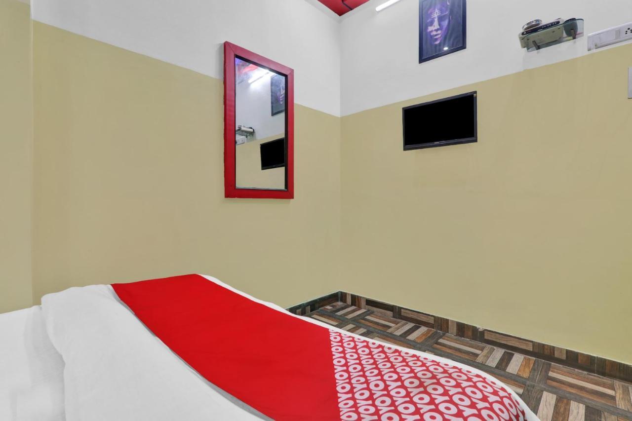 Oyo 82407 K Shree Guest House Varanasi Exterior foto
