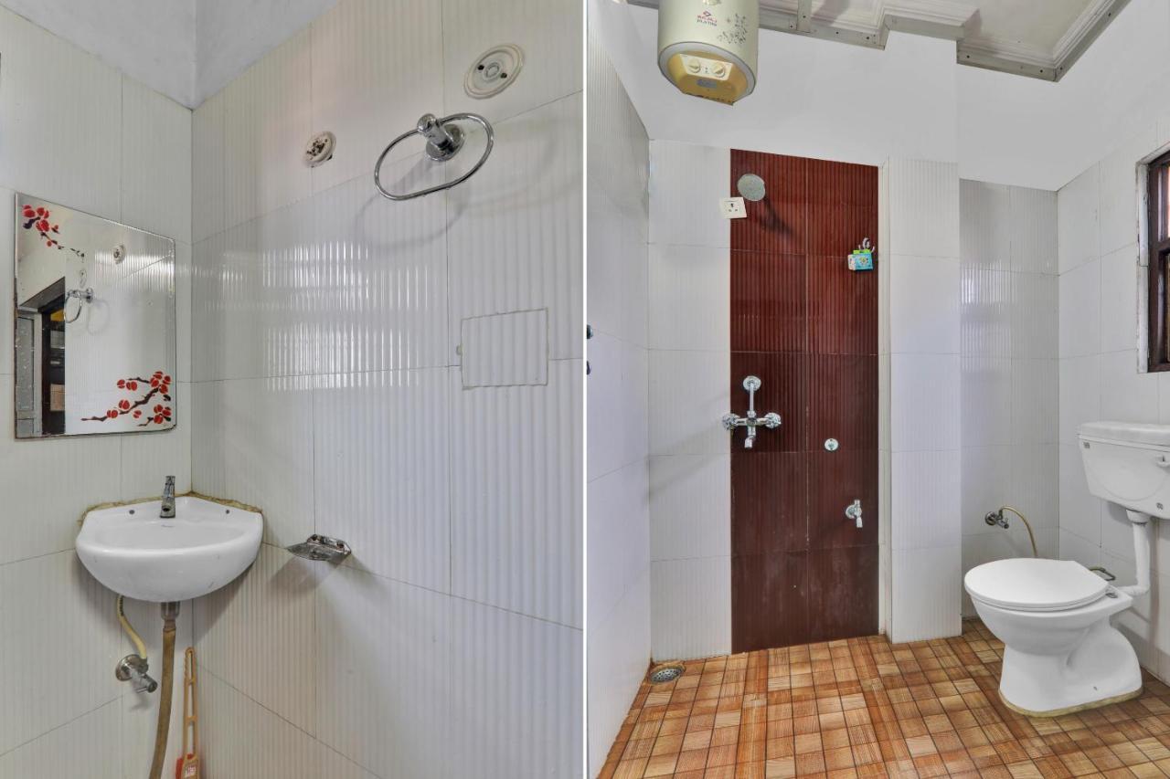 Oyo 82407 K Shree Guest House Varanasi Exterior foto